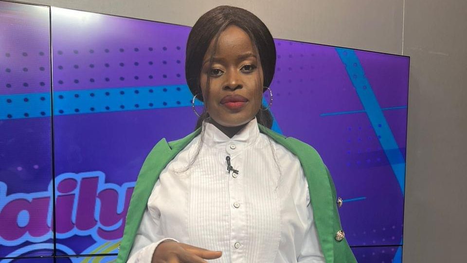 Momo19 joins Spark TV’s gossip show as co-host