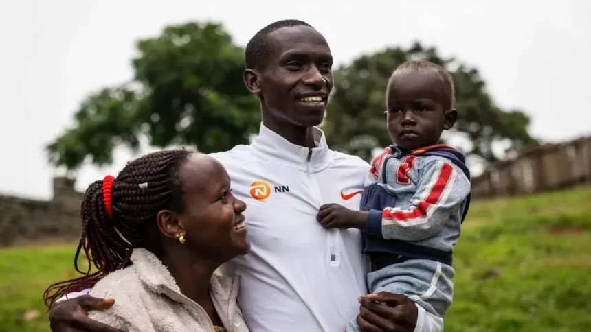 Joshua Cheptegei dedicates Olympic gold medal to wife and kids